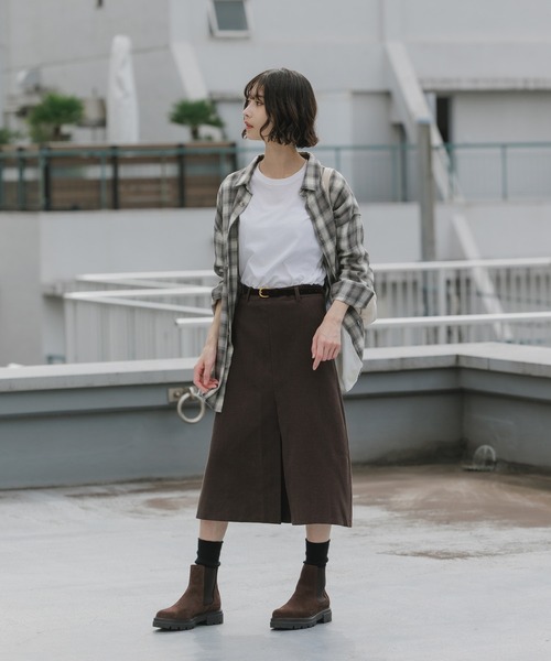 AO2(アオズ)の「Velvet Belted Pleated Skirt / ベロアベルト プリーツスカート(スカート・レディース・ブラウン/グレー・FREE)」の13枚目の写真