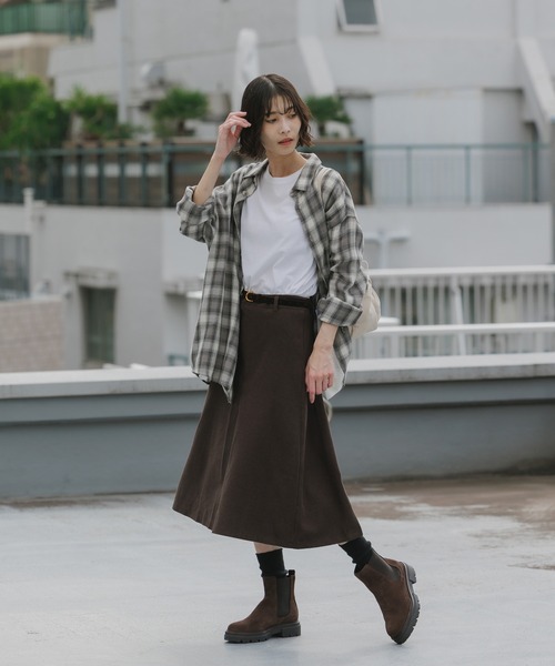 AO2(アオズ)の「Velvet Belted Pleated Skirt / ベロアベルト プリーツスカート(スカート・レディース・ブラウン/グレー・FREE)」の14枚目の写真
