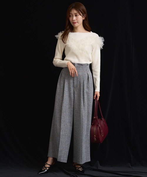 NOELA(ノエラ)の「チェーンベルト付きワイドパンツ(その他パンツ・レディース・ベージュ/ブラック・S/M)」の5枚目の写真