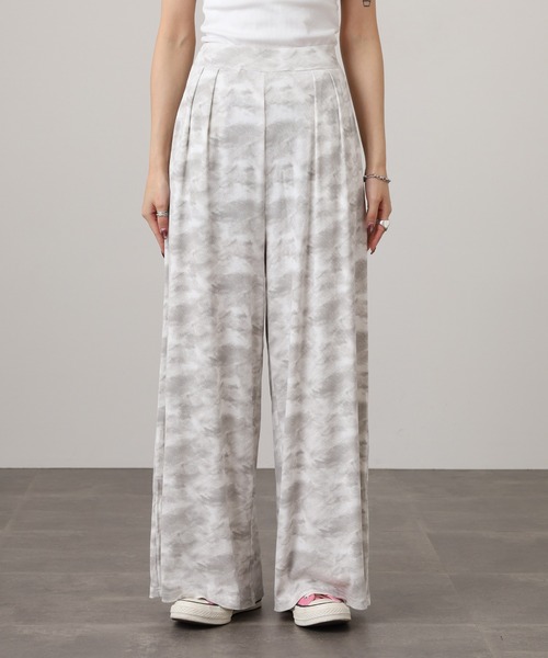 Brownie（ブラウニー）の「ぼかし柄テレコイージーパンツ（その他パンツ・レディース・オフホワイト・FREE）」の14枚目の写真