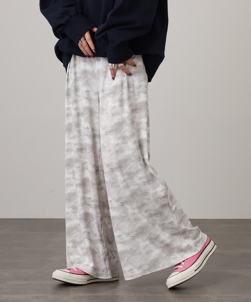 Brownie（ブラウニー）の「ぼかし柄テレコイージーパンツ（その他パンツ・レディース・オフホワイト・FREE）」の9枚目の写真