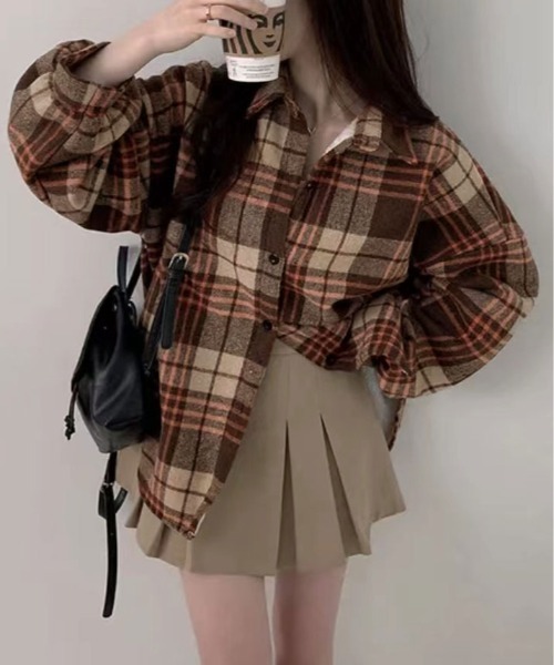 kirakiraShop(キラキラショップ)の「裏起毛 チェック柄 オーバーサイズ シャツ(シャツ/ブラウス・レディース・ブラウン/ブルー/レッド・FREE)」の7枚目の写真