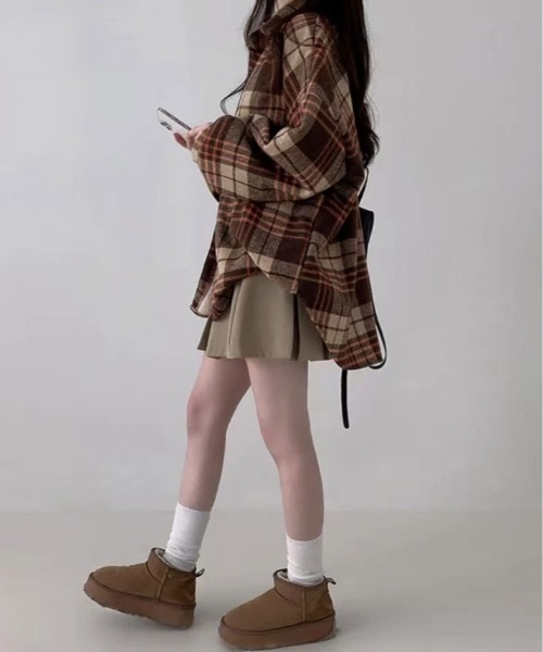 kirakiraShop(キラキラショップ)の「裏起毛 チェック柄 オーバーサイズ シャツ(シャツ/ブラウス・レディース・ブラウン/ブルー/レッド・FREE)」の13枚目の写真