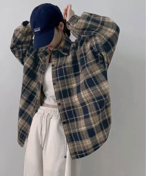 kirakiraShop(キラキラショップ)の「裏起毛 チェック柄 オーバーサイズ シャツ(シャツ/ブラウス・レディース・ブラウン/ブルー/レッド・FREE)」の19枚目の写真