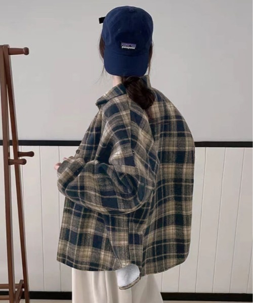 kirakiraShop(キラキラショップ)の「裏起毛 チェック柄 オーバーサイズ シャツ(シャツ/ブラウス・レディース・ブラウン/ブルー/レッド・FREE)」の21枚目の写真
