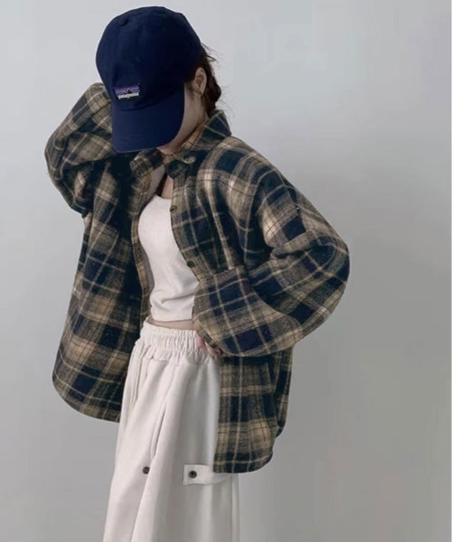 kirakiraShop(キラキラショップ)の「裏起毛 チェック柄 オーバーサイズ シャツ(シャツ/ブラウス・レディース・ブラウン/ブルー/レッド・FREE)」の22枚目の写真
