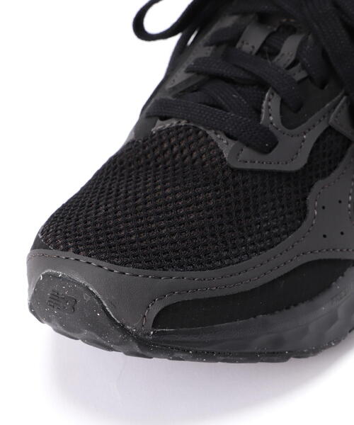 FREE'S MART（フリーズマート）の「〈ｎｅｗ　ｂａｌａｎｃｅ〉ＦｒｅｓｈＦｏａｍＡｒｉｓｈｉＶ４（スニーカー・レディース・グレー/ブラック・24/23）」の4枚目の写真