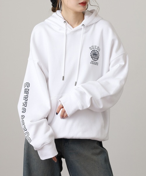 GUESS JEANS(ゲスジーンズ)の「GUESS JEANS GJ HOOD OS PRINTED LOGO SWEAT ゲス プリントロゴ プルオーバーパーカー フーディー(パーカー・メンズ・ネイビー/ホワイト・XL/L/M)」の21枚目の写真