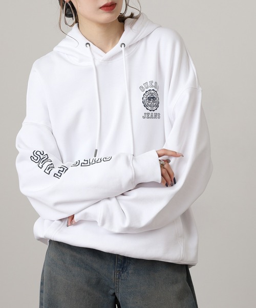 GUESS JEANS(ゲスジーンズ)の「GUESS JEANS GJ HOOD OS PRINTED LOGO SWEAT ゲス プリントロゴ プルオーバーパーカー フーディー(パーカー・メンズ・ネイビー/ホワイト・XL/L/M)」の22枚目の写真