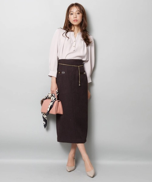 JUSGLITTY（ジャスグリッティー）の「８分袖チェーンネックゆるブラウス（シャツ/ブラウス・レディース・ピンクベージュ/オフホワイト・1/2）」の15枚目の写真