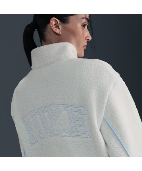 NIKE(ナイキ)の「《NIKEアパレル》AS W NSW SHERPA LOGO FULL ZIP(その他アウター・レディース・ホワイト系/ブラック/グリーン系その他・L/S/XL/M)」の4枚目の写真