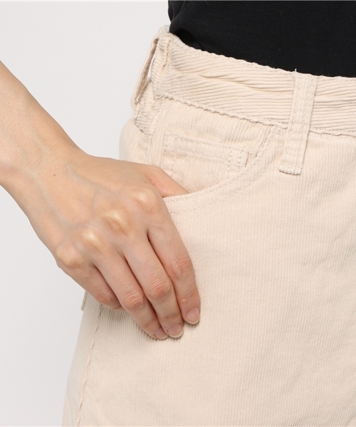 Kastane（カスタネ）の「コーデュロイ台形SK（スカート・レディース・インディゴブルー/カーキ/アイボリー・1/2）」の9枚目の写真