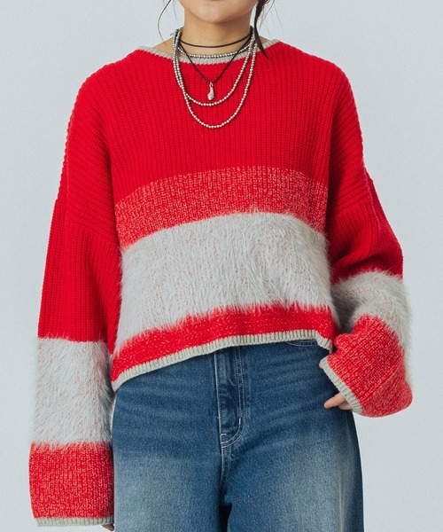 ROSE BUD（ローズバッド）の「CROPPED BLOKING KNIT（ニット/セーター・レディース・ブルー/ベージュ/レッド/グリーン・ONE SIZE）」の4枚目の写真