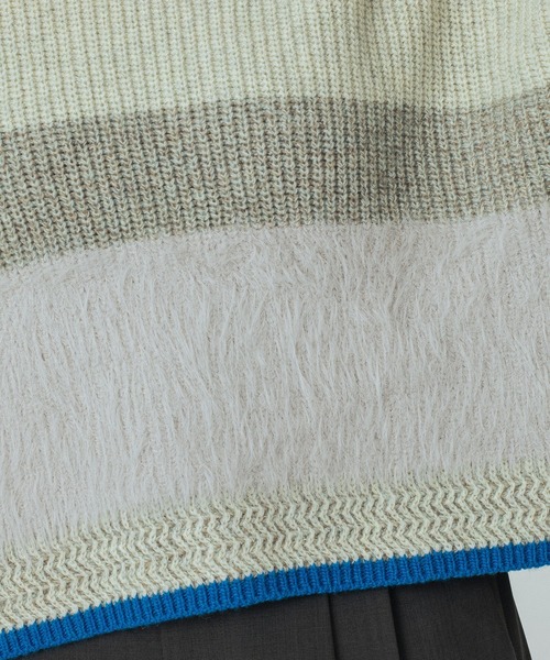 ROSE BUD（ローズバッド）の「CROPPED BLOKING KNIT（ニット/セーター・レディース・ブルー/ベージュ/レッド/グリーン・ONE SIZE）」の19枚目の写真