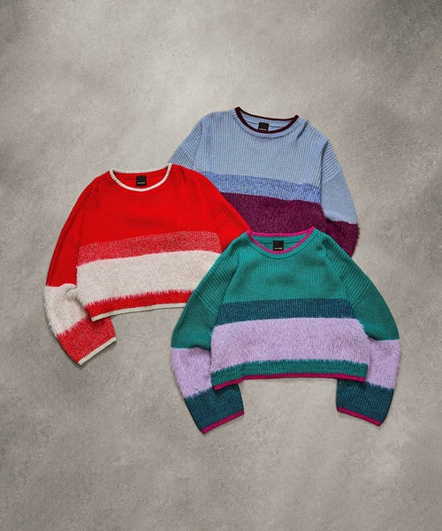 ROSE BUD（ローズバッド）の「CROPPED BLOKING KNIT（ニット/セーター・レディース・ブルー/ベージュ/レッド/グリーン・ONE SIZE）」の6枚目の写真