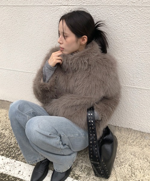 インナーキルティングペディンジップアップオーバーサイズファー