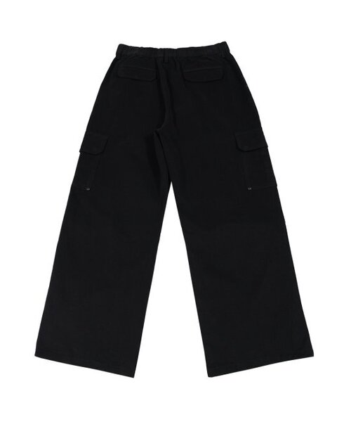 GUBIN(グビン)の「スエードカーゴパンツ - ブラック(その他パンツ・レディース・その他・MEDIUM/LARGE)」の3枚目の写真