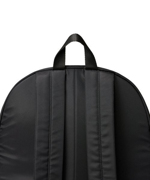 MUSINSA STANDARD（ムシンサスタンダード）の「ナイロンエッセンシャルバックパック[ブラック]（バックパック/リュック・レディース・その他・FREE）」の10枚目の写真