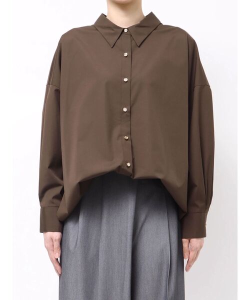 TONAL(トーナル)の「オーバーシャツ(シャツ/ブラウス・レディース・ブラウン/ピンク/ブルー/オフホワイト/グレー/ブラック/ベージュ・MEDIUM)」の12枚目の写真