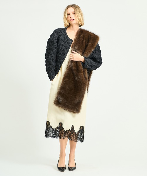 ESTNATION(エストネーション)の「ESTNATION / エコファーストール《EXCLUSIVE》(ストール/ショール・レディース・ダークブラウン/ライトブラウン・FREE)」の5枚目の写真