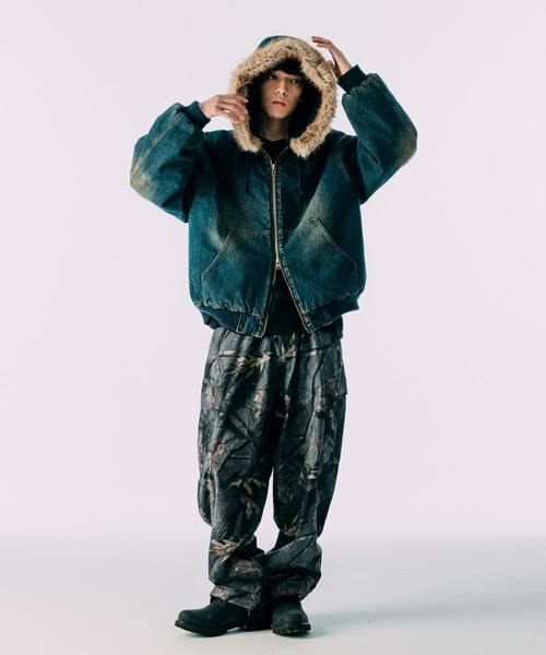 FREAK'S STORE（フリークスストア）の「【ファー脱着可能】2way フェイクファー ジップアップ 中綿 フードブルゾン/中綿ジップパーカー（ブルゾン・メンズ・ブラック/ブラウン/ブルー・MEDIUM/LARGE）」の8枚目の写真