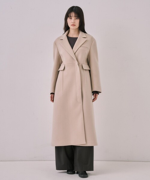 UNITED TOKYO(ユナイテッドトウキョウ)の「マキシチェスターコート|オフィスカジュアル/オケージョン/保温/冬服(チェスターコート・レディース・ブラック/ベージュ・1/2)」の3枚目の写真
