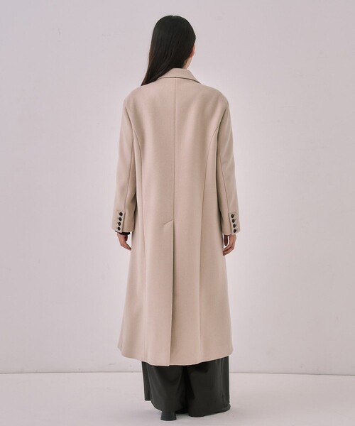 UNITED TOKYO(ユナイテッドトウキョウ)の「マキシチェスターコート|オフィスカジュアル/オケージョン/保温/冬服(チェスターコート・レディース・ブラック/ベージュ・1/2)」の6枚目の写真