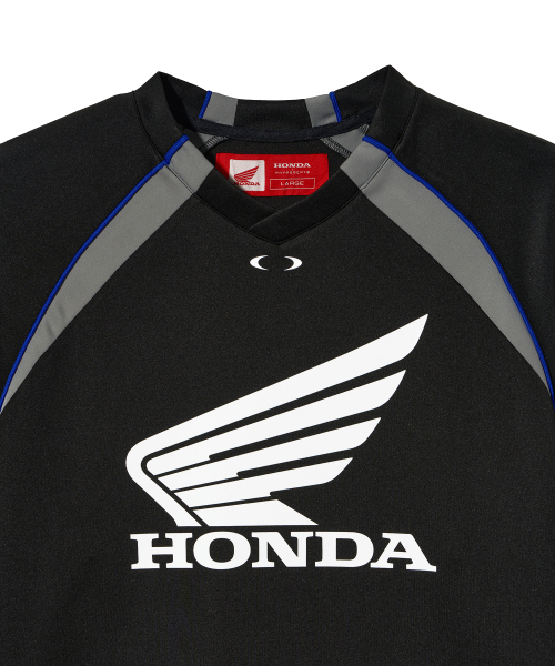 PHYPS MOTORCYCLE（フィップスモーターサイクル）の「Motorcycle Raglan Jersey Black（Tシャツ/カットソー・レディース・その他・XX-LARGE/LARGE/SMALL/MEDIUM/X-LARGE）」の4枚目の写真