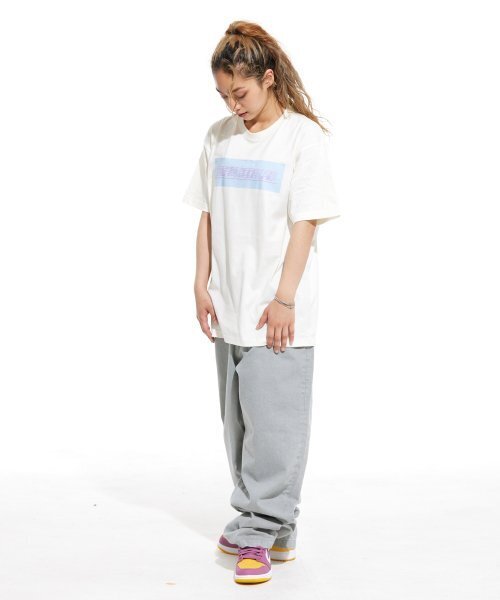 CREAM SODA LAB(クリームソーダラボ)の「LAB アル ビッグスカイボックス 半袖Tシャツ アイボリー(Tシャツ/カットソー・メンズ・その他・LARGE/MEDIUM/X-LARGE/XX-LARGE)」の2枚目の写真