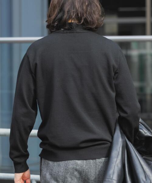 ITEMS URBANRESEARCH(アイテムズ アーバンリサーチ)の「SILK×WOOL MIX ハイネックセーター(ニット/セーター・メンズ・ブラック/バーガンディー/ネイビー・MEDIUM/LARGE)」の21枚目の写真