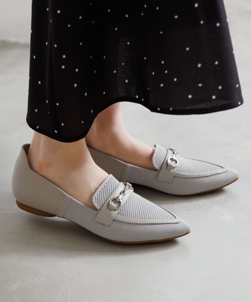 HIMIKO（ヒミコ）の「【HIMIKO】】【瞬間フィット】ハンズフリーニットローファー/661119（スリッポン・レディース・ネイビー/ブラック/グレー・21.5cm/22.0cm/22.5cm/23.0cm/23.5cm/24.0cm/24.5cm/25.0cm/25.5cm/26.0cm/26.5cm）」の2枚目の写真