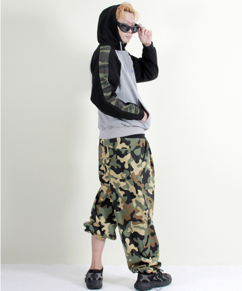 DEMARC(ドゥマーク)の「カモワイドツーピンタックスウェットパンツカーキ(スウェットパンツ・メンズ・その他・MEDIUM/LARGE)」の15枚目の写真