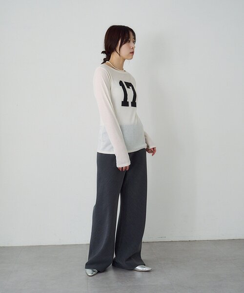 SHENERY（シーナリー）の「ナンバリングロンＴ（Tシャツ/カットソー・レディース・ブルー/ベージュ/オフホワイト・FREE）」の21枚目の写真