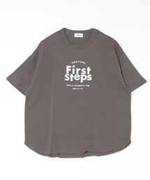 GENERATOR/ジェネレーター First Steps Tシャツ