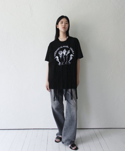 RUBATI(ルバティ)の「フリンジプリントTシャツ_ブラック(Tシャツ/カットソー・レディース・その他・FREE)」の6枚目の写真