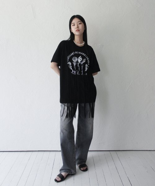 RUBATI(ルバティ)の「フリンジプリントTシャツ_ブラック(Tシャツ/カットソー・レディース・その他・FREE)」の7枚目の写真