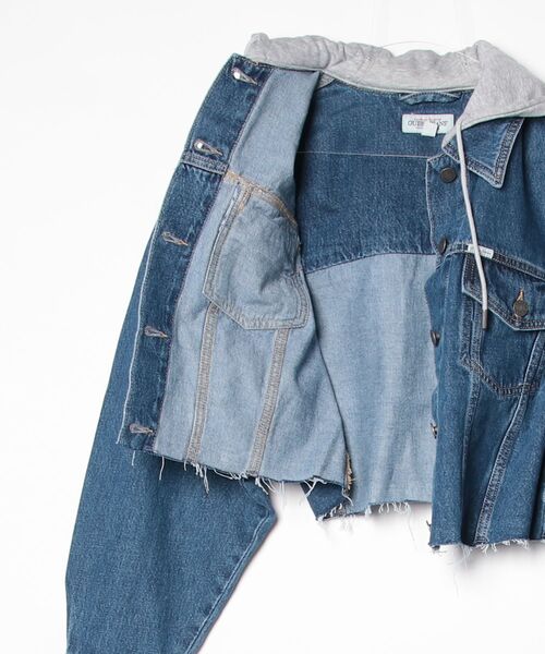 GUESS JEANS Cropped Hooded Trucker デニムジャケット | GUESS(ゲス