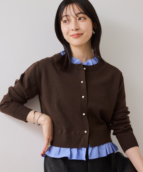 VIS（ビス）の「【美得】フリル襟ドッキングニットカーディガントップス（ニット/セーター・レディース・ダークブラウン/ライトグレー/オフホワイト/ブラック・FREE）」の10枚目の写真