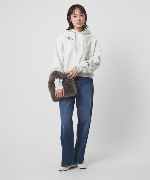 green label relaxing（グリーンレーベルリラクシング）の「【WEB限定】＜at ease＞エンブロイダリ― フーディ―（パーカー・レディース・ライトグレー/ブラック・FREE）」の9枚目の写真
