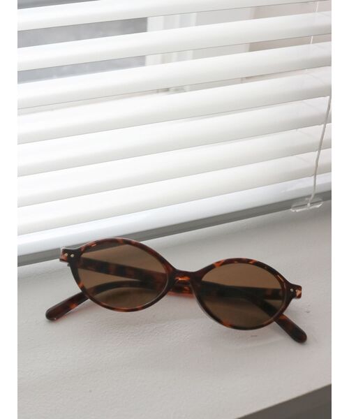 Ungrid（アングリッド）の「オーバルサングラス（サングラス・レディース・ブラウン・FREE）」の2枚目の写真