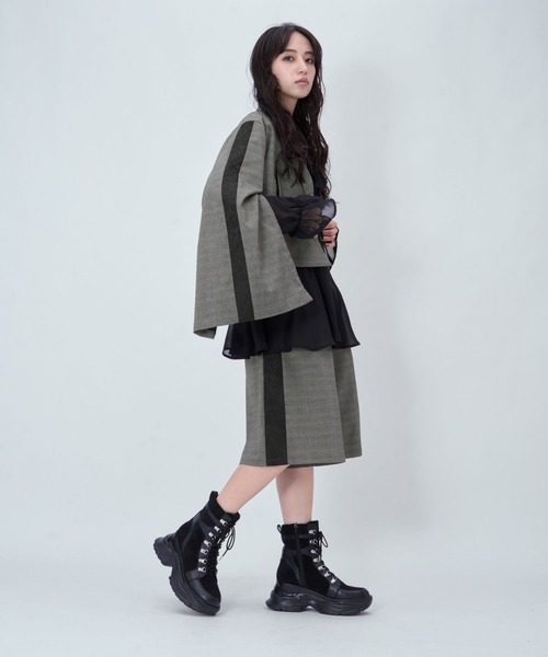 HARE(ハレ)の「ジャガードラインキリカエワイドパンツ(HARE)(スラックス・レディース・ブラック/ホワイト/チェック・FREE/SMALL)」の13枚目の写真