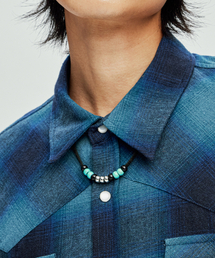 KND（ケイエヌディ）の「レザー＆ターコイズビーズネックレス ブラック（ネックレス）」