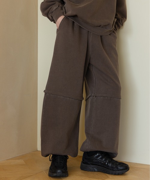 Remember.（リメンバー）の「2way裏毛ルーズスウェットパンツ / 2-Way Loose Fit Sweatpants（スウェットパンツ・メンズ・ネイビー/ブラウン/ライトグレー/ブラック・LARGE/MEDIUM）」の4枚目の写真