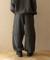 Remember.（リメンバー）の「2way裏毛ルーズスウェットパンツ / 2-Way Loose Fit Sweatpants（スウェットパンツ）」