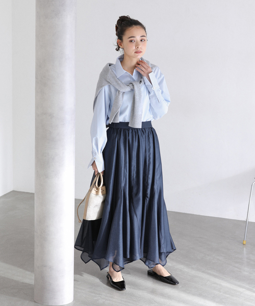 La TOTALITE（ラトータリテ）の「【洗える】スリットカフスシャツ（シャツ/ブラウス・レディース・ブルー/ホワイト/イエロー・FREE）」の4枚目の写真