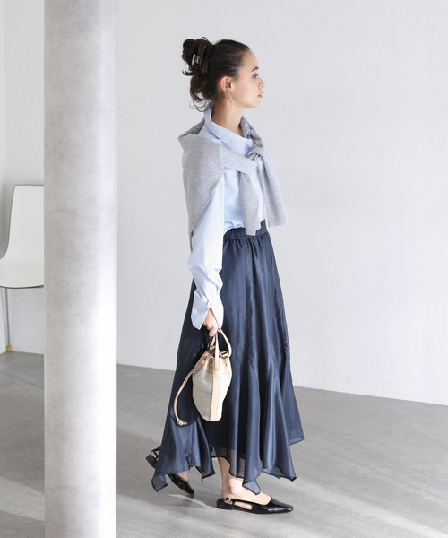 La TOTALITE（ラトータリテ）の「【洗える】スリットカフスシャツ（シャツ/ブラウス・レディース・ブルー/ホワイト/イエロー・FREE）」の6枚目の写真