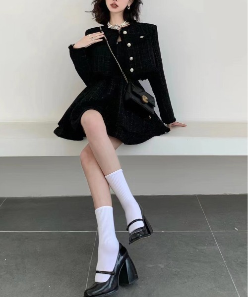gossip!ロサンゼルス(ゴシップロサンゼルス)の「【Y2Kガーリー】 フリンジジャケットレイヤードキャミソールセットアップ(セットアップ・レディース・ブラック・L/M)」の7枚目の写真