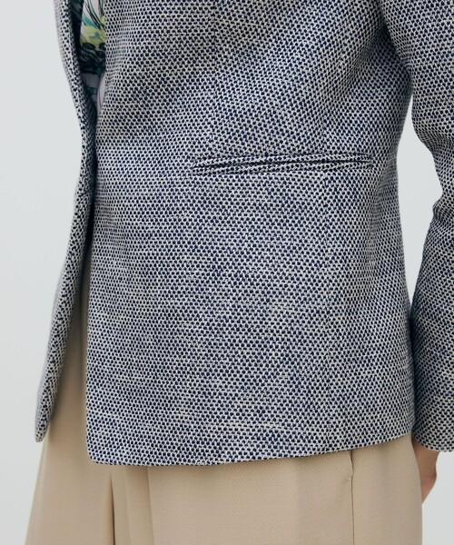 TOMORROWLAND collection（トゥモローランドコレクション）の「フラットテープ キザミカラージャケット（ノーカラージャケット・レディース・ライトグリーン/ブルー系その他・36/38）」の14枚目の写真