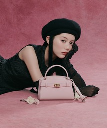 CHARLES & KEITH（チャールズ & キース）の「【日本限定】Aubrielle オブリエル トップハンドルバッグ（ハンドバッグ）」