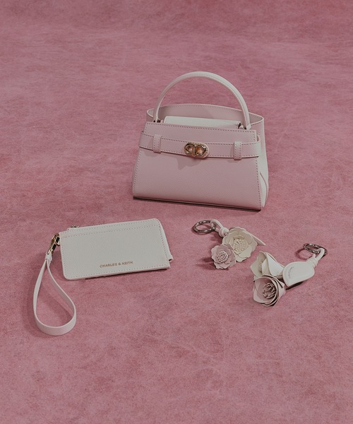 CHARLES & KEITH(チャールズ & キース)の「【日本限定】Aubrielle オブリエル トップハンドルバッグ(ハンドバッグ・レディース・ピンク・S)」の4枚目の写真